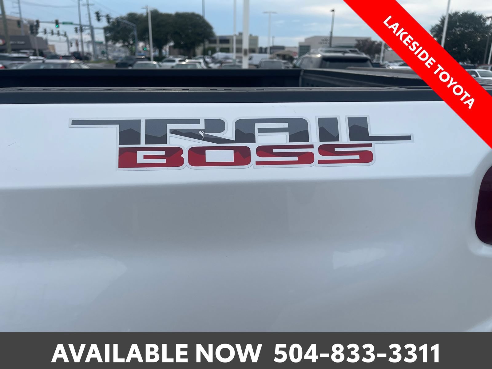 Used 2019 Chevrolet Silverado 1500 LT Trail Boss AWD/4WD image 15