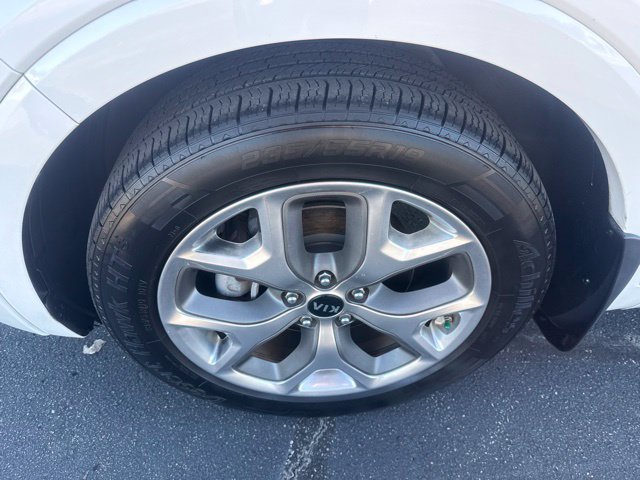 Used 2020 Kia Sorento SX FWD image 12