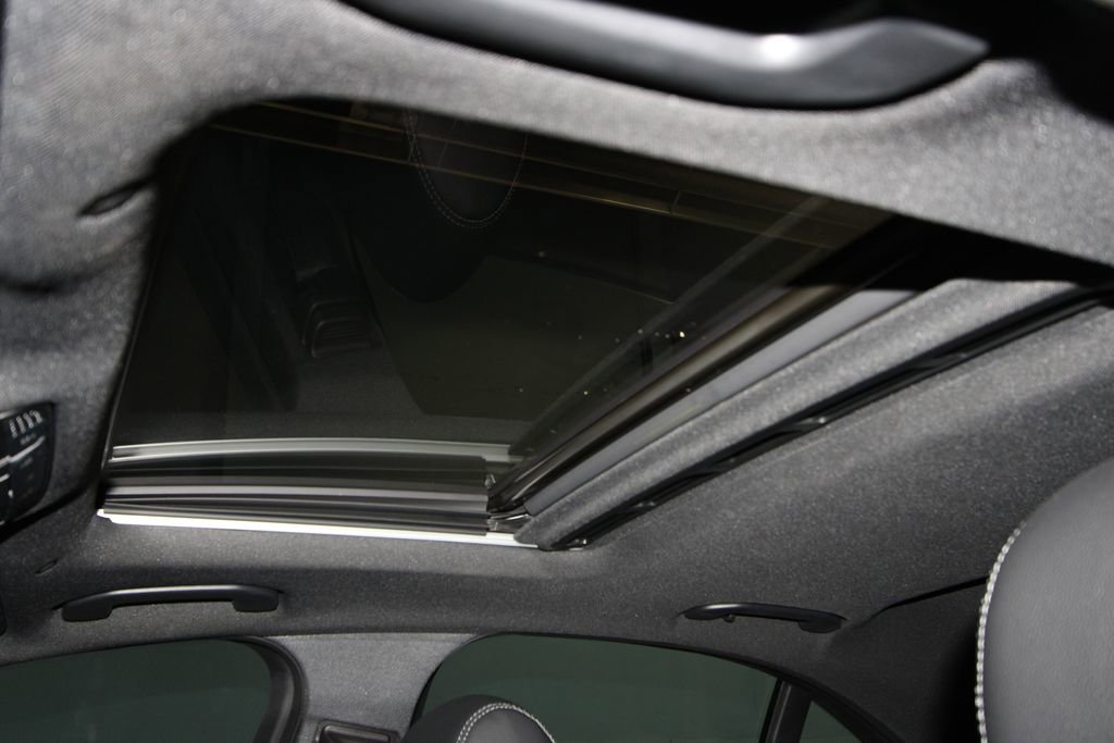 Used 2020 Mercedes-Benz C 300 4MATIC Sedan image 23