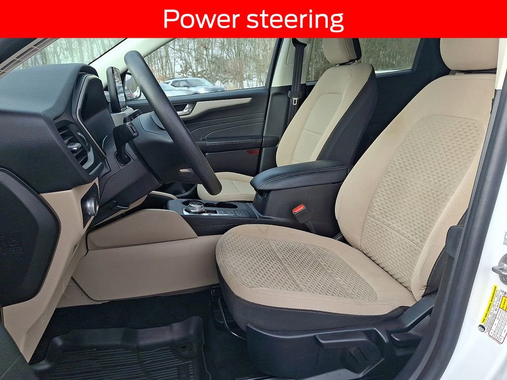 Used 2021 Ford Escape SE image 13