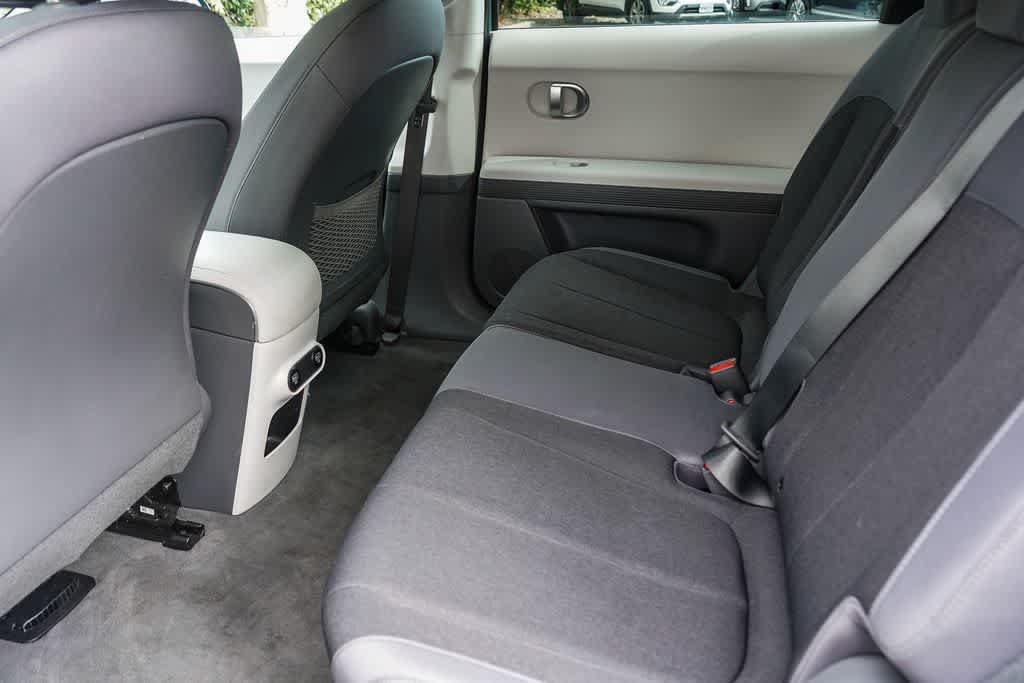 Certified 2024 Hyundai Ioniq 5 SEL RWD image 17