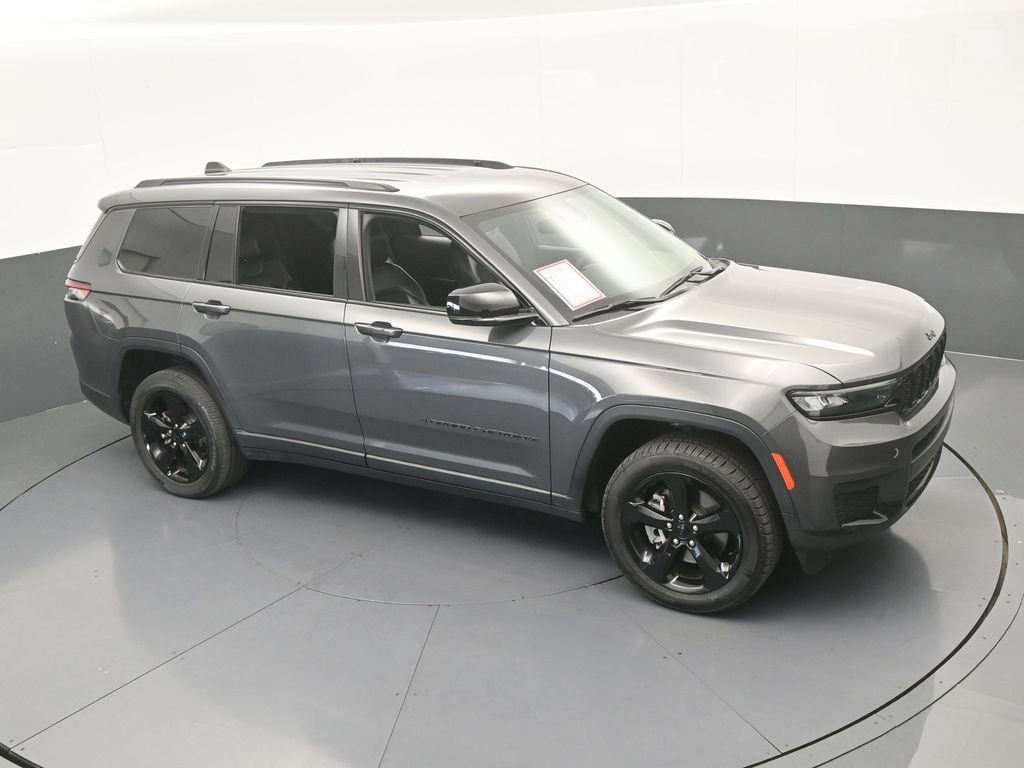 Used 2023 Jeep Grand Cherokee L Laredo AWD/4WD image 52