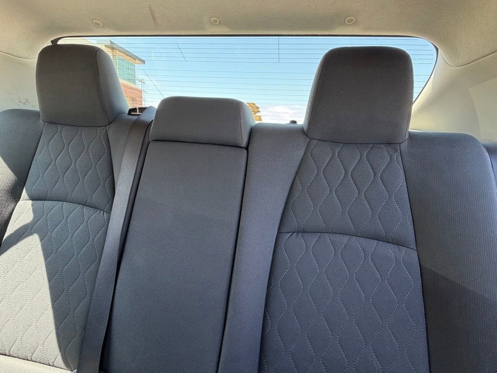 Used 2020 Toyota Corolla LE w/ Carpet Mat Package (TMS) FWD image 8