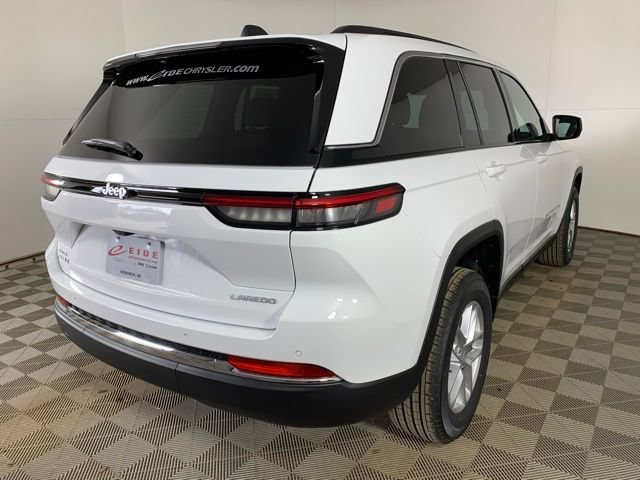 New 2026 Jeep Grand Cherokee Laredo X AWD/4WD image 2
