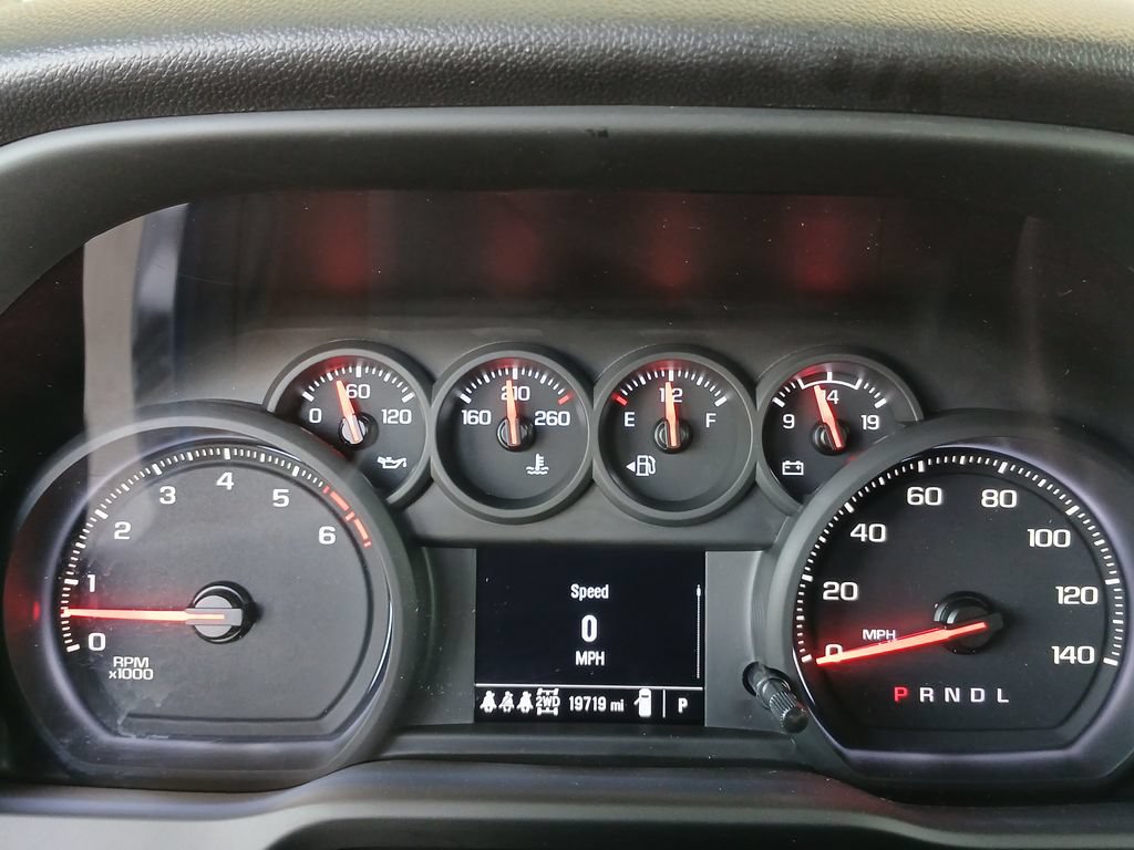 Certified 2025 Chevrolet Silverado 2500 Custom w/ Custom Value Package AWD/4WD image 11