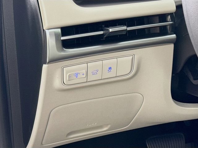 Certified 2025 Hyundai Tucson SEL image 14