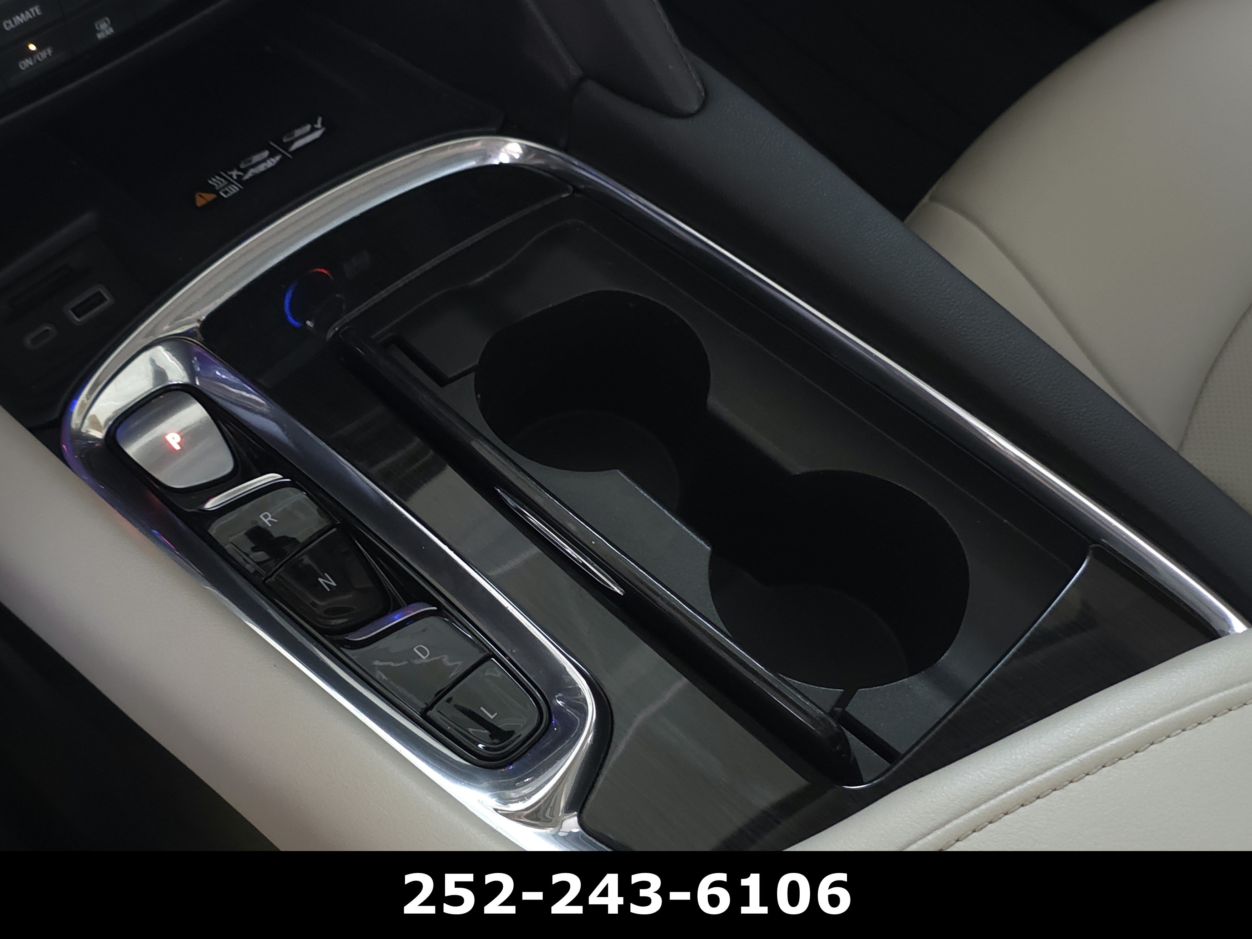Used 2023 Buick Enclave Premium w/ Experience Buick Package FWD image 16