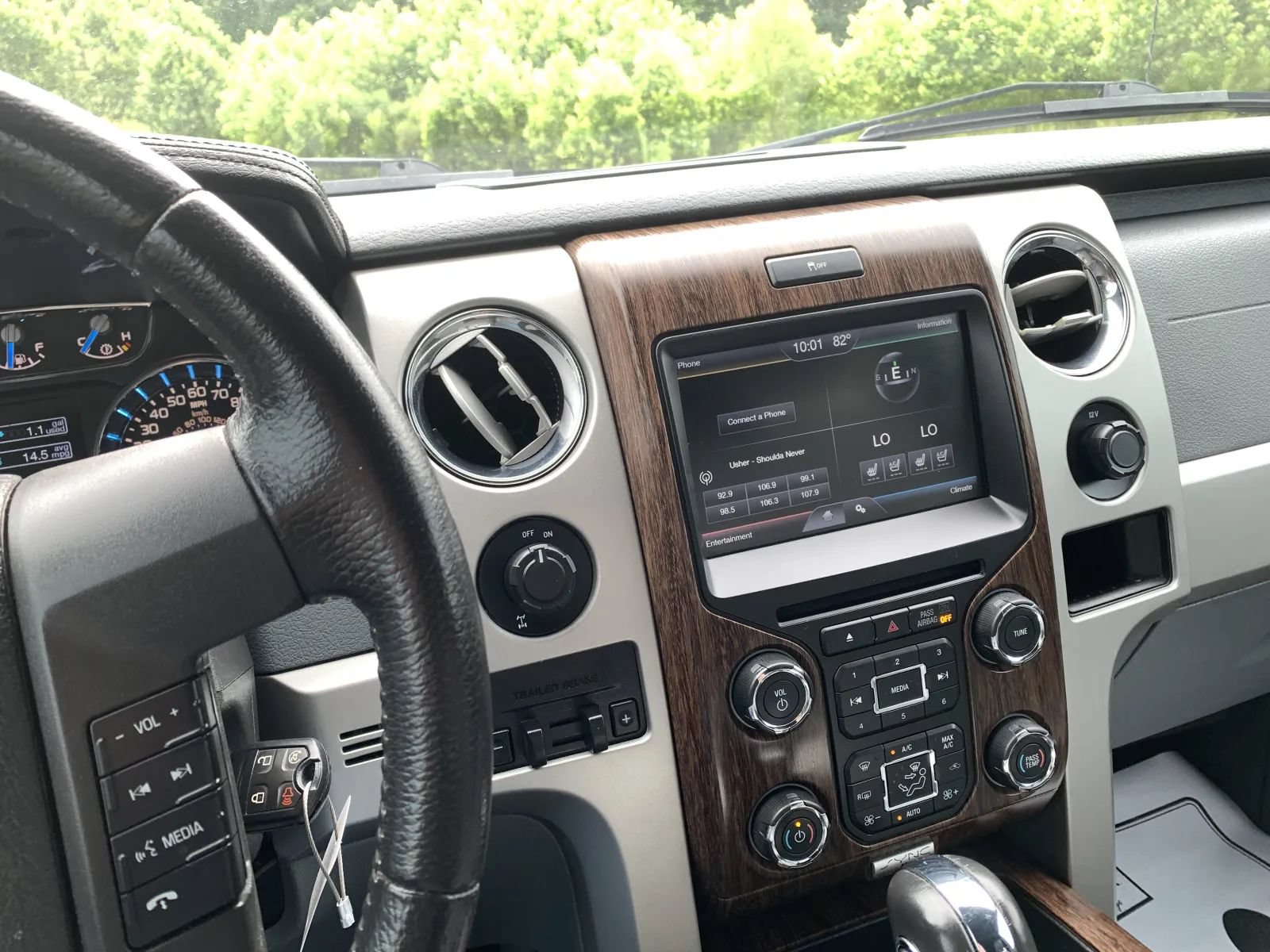 Used 2014 Ford F150 Lariat w/ Equipment Group 501A Mid RWD image 15