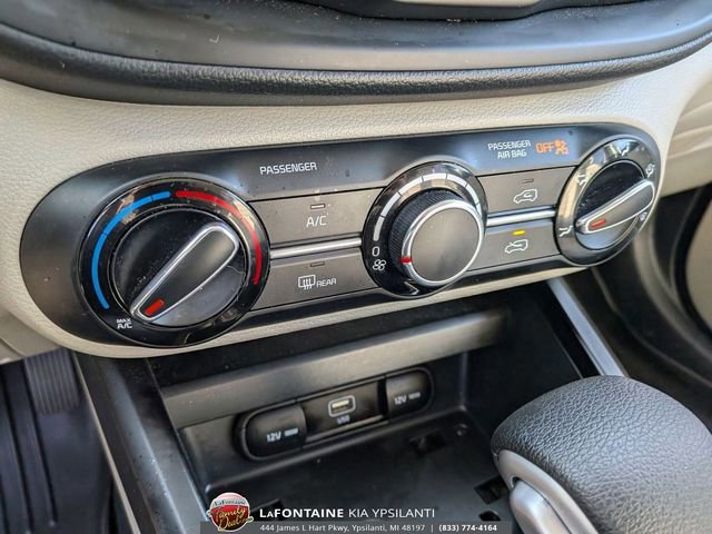 Used 2023 Kia Soul LX w/ LX Technology Package image 20