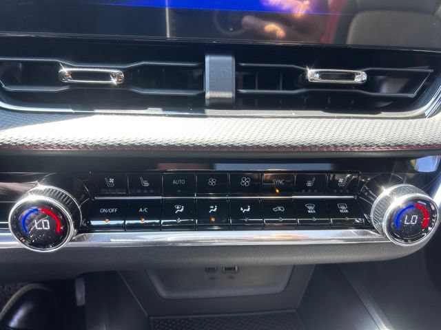 New 2027 Chevrolet Equinox RS w/ Convenience Package III AWD/4WD image 35