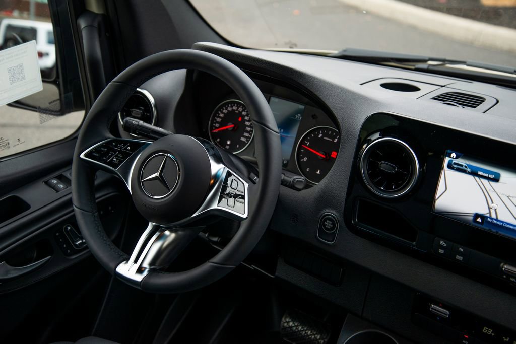 New 2026 Mercedes-Benz Sprinter 2500 image 18