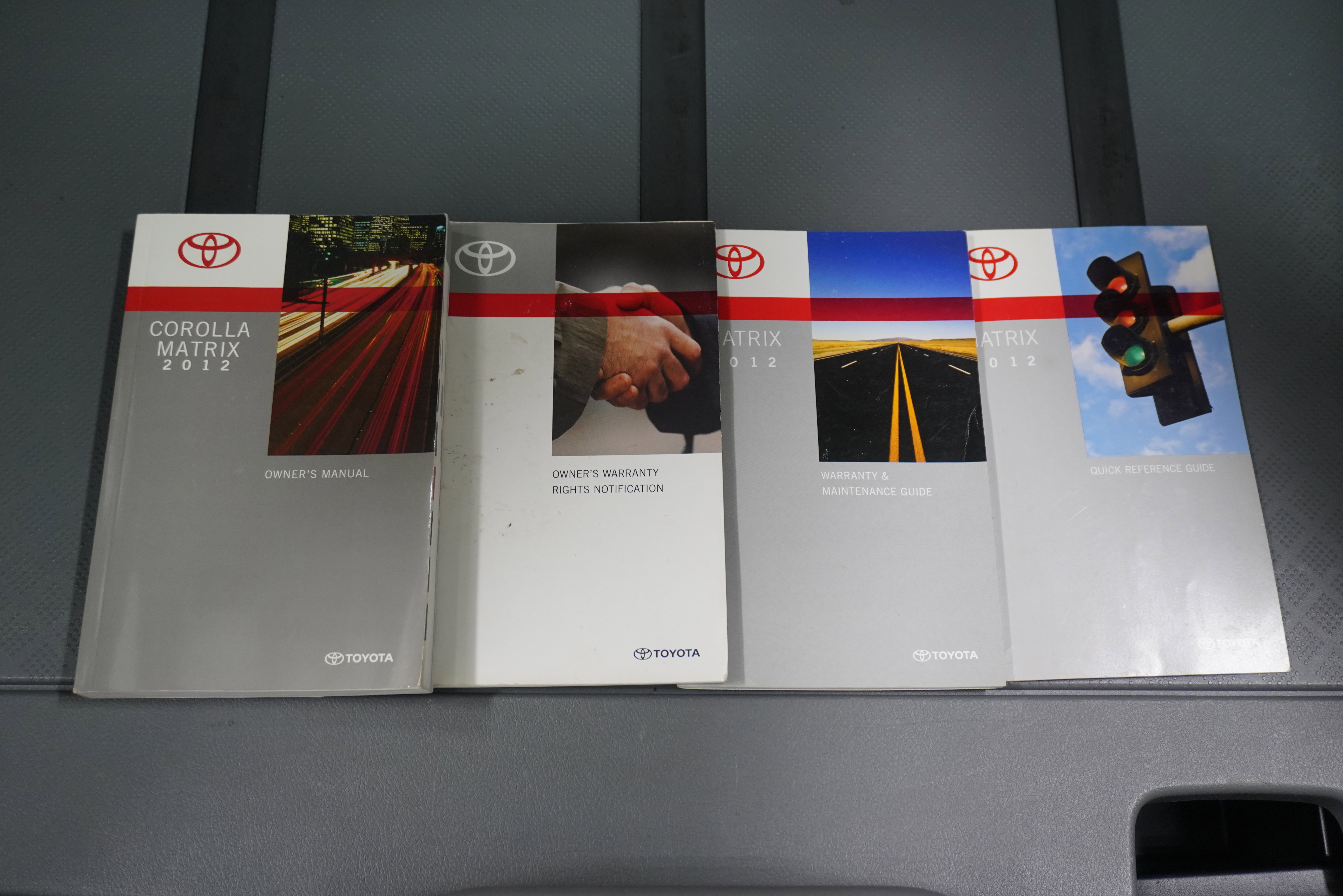 Used 2012 Toyota Matrix S image 19