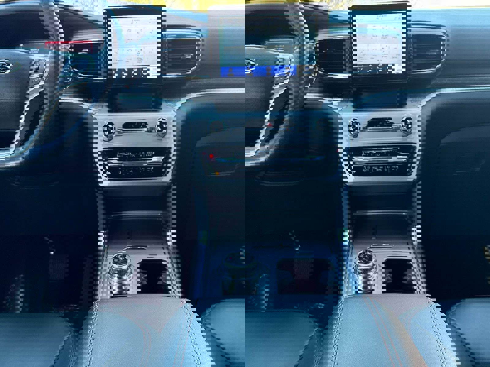 Used 2023 Ford Explorer Timberline image 14