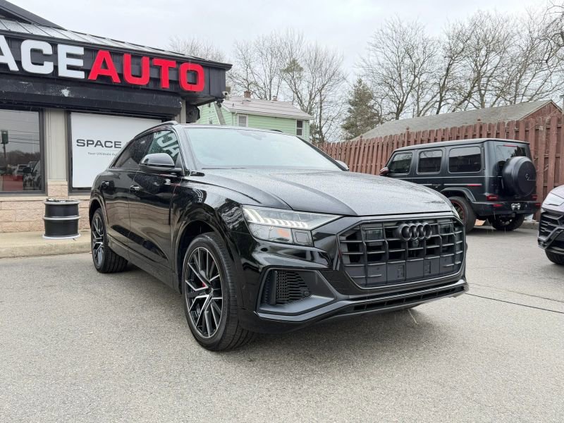 Used 2020 Audi Q8 Premium Plus w/ Premium Plus Package image 3