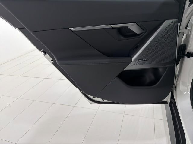 Used 2024 BMW 530i xDrive w/ Premium Package image 15