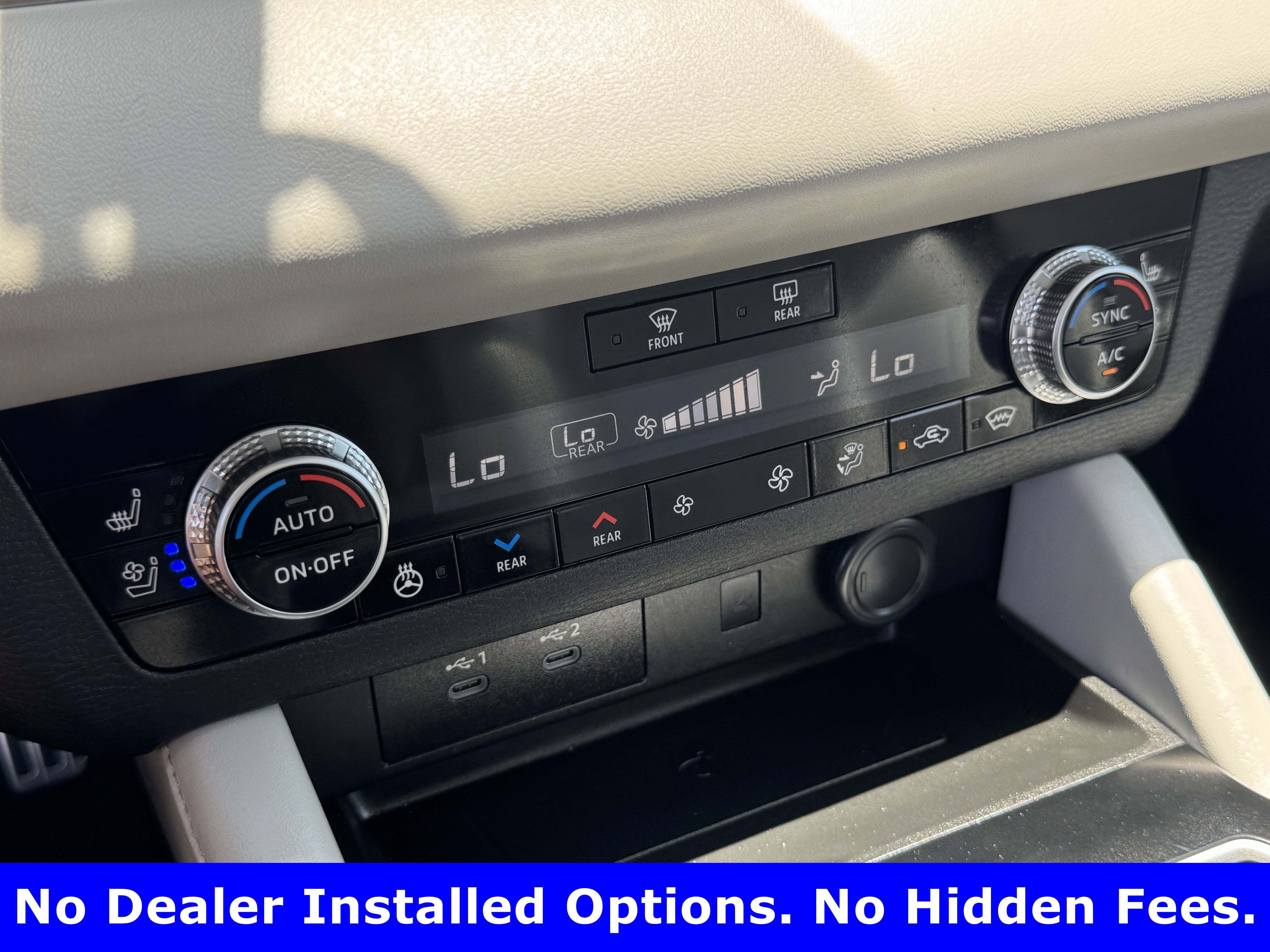 Used 2025 Mitsubishi Outlander SEL AWD/4WD image 18