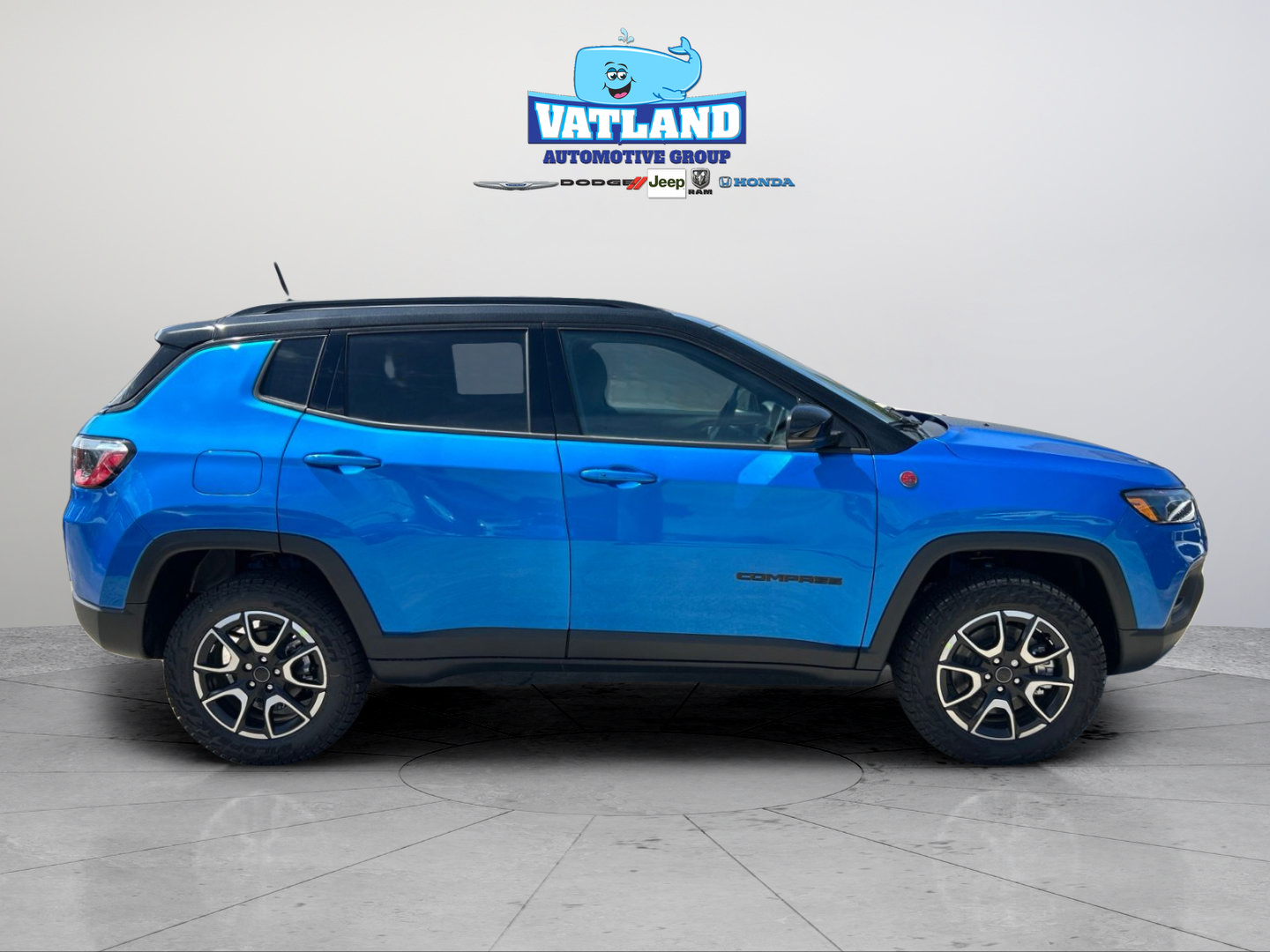 New 2026 Jeep Compass Trailhawk w/ Trailer Tow Group AWD/4WD image 6