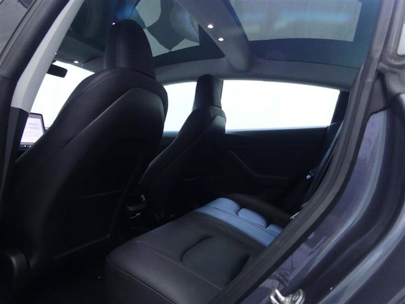 Used 2023 Tesla Model 3 Standard Range RWD image 26
