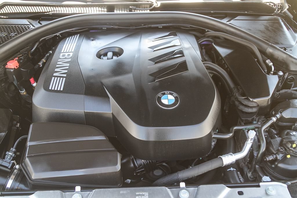 Used 2025 BMW 330i Sedan RWD image 23