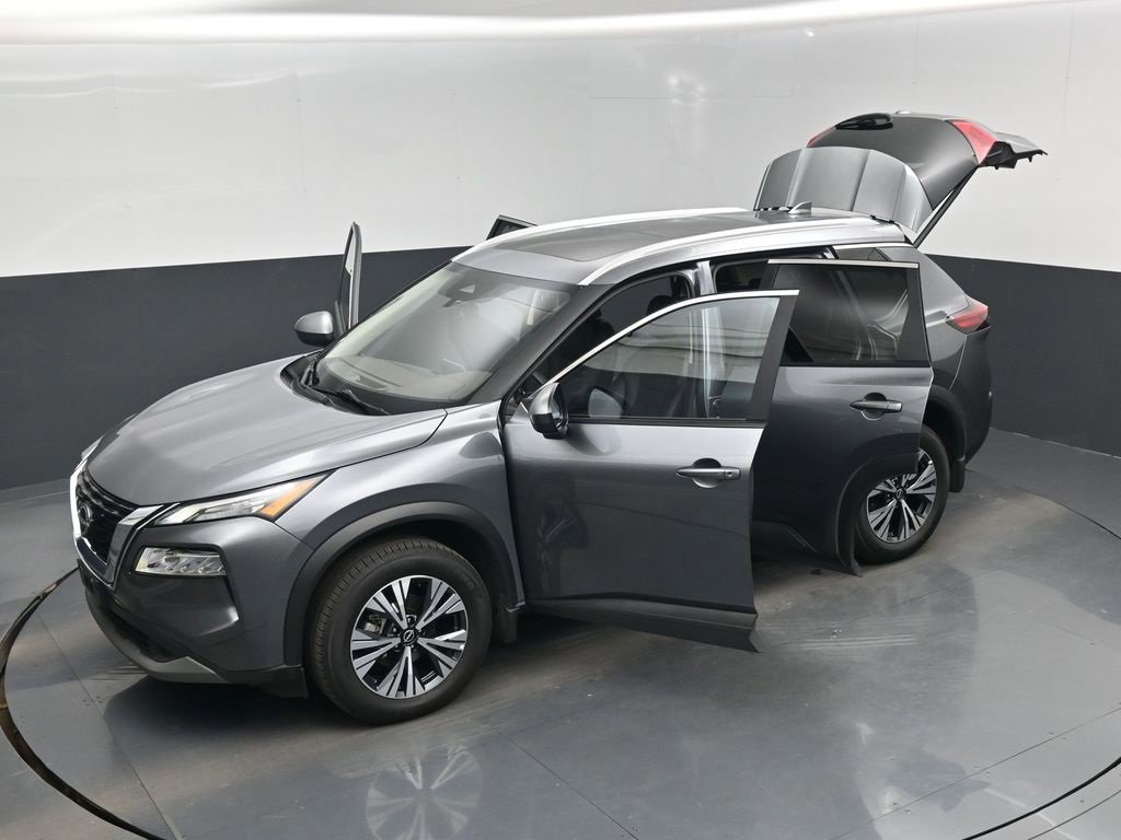 Used 2023 Nissan Rogue SV w/ SV Premium B Package image 49