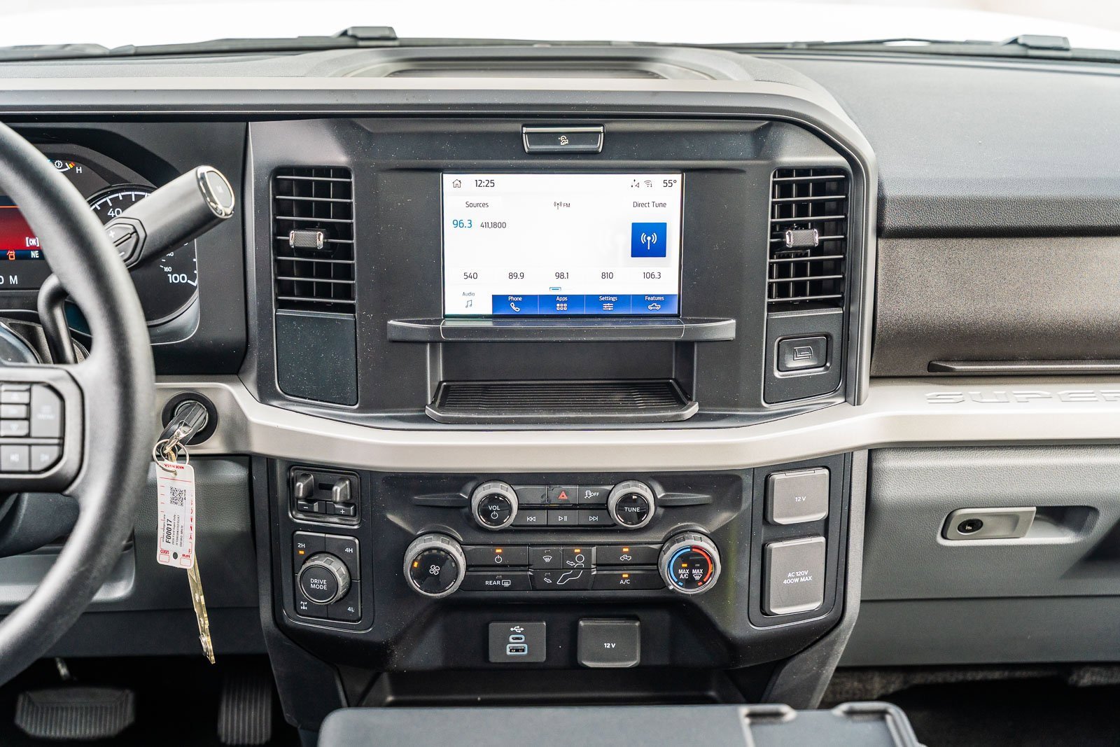 New 2026 Ford F350 XLT w/ FX4 Off-Road Package image 19