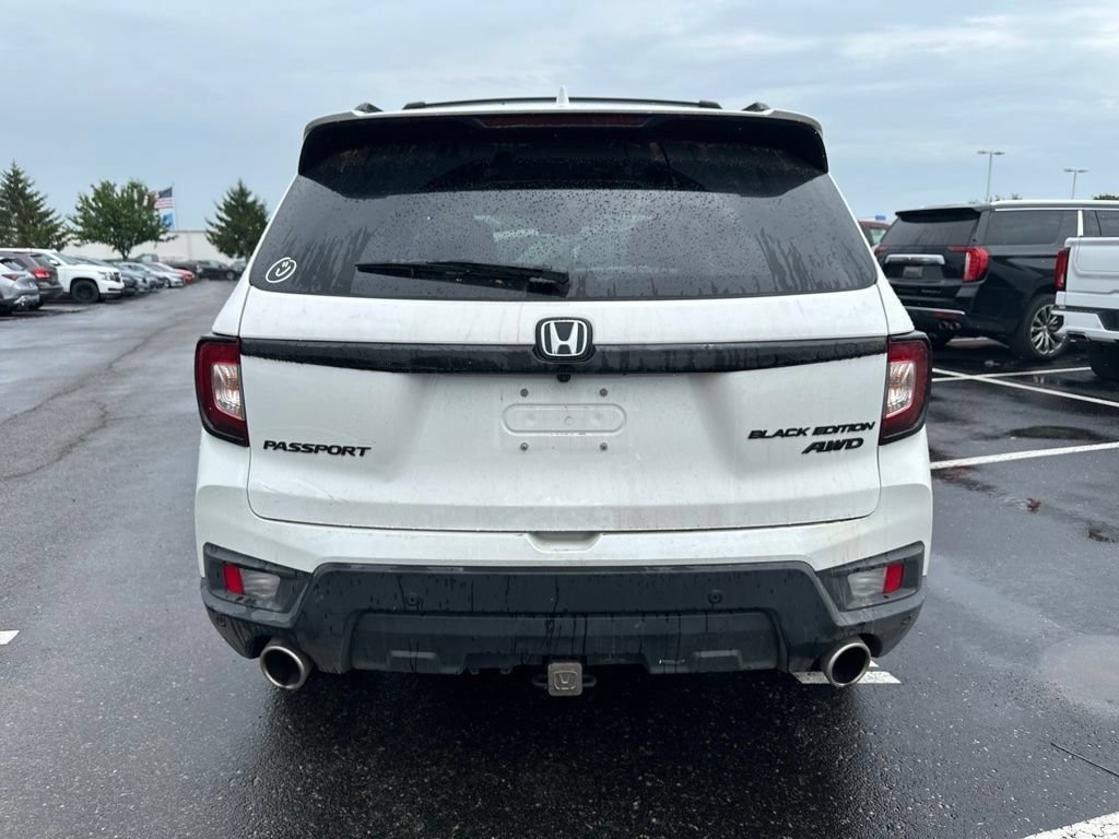 Used 2025 Honda Passport Black Edition image 10