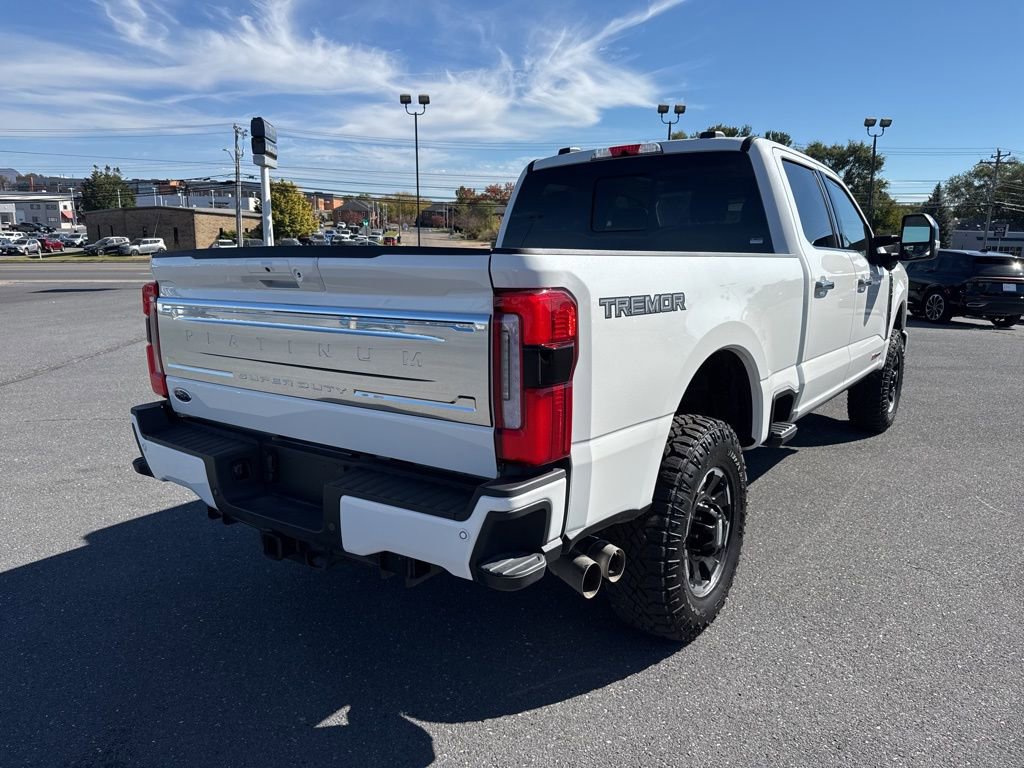 Used 2025 Ford F350 Platinum w/ Platinum Plus Package image 5