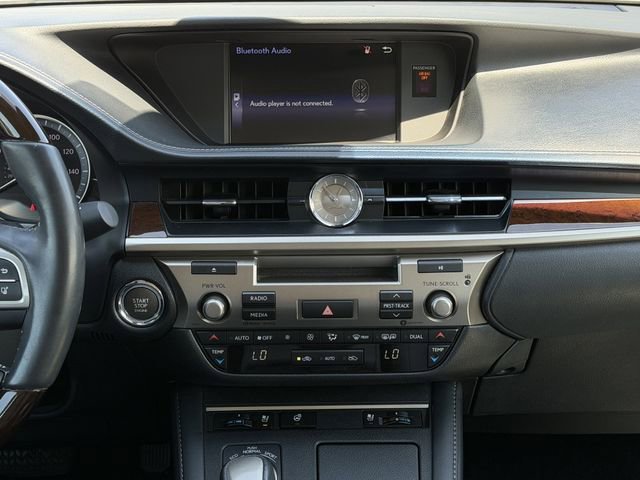 Used 2018 Lexus ES 350 w/ Premier Package image 17