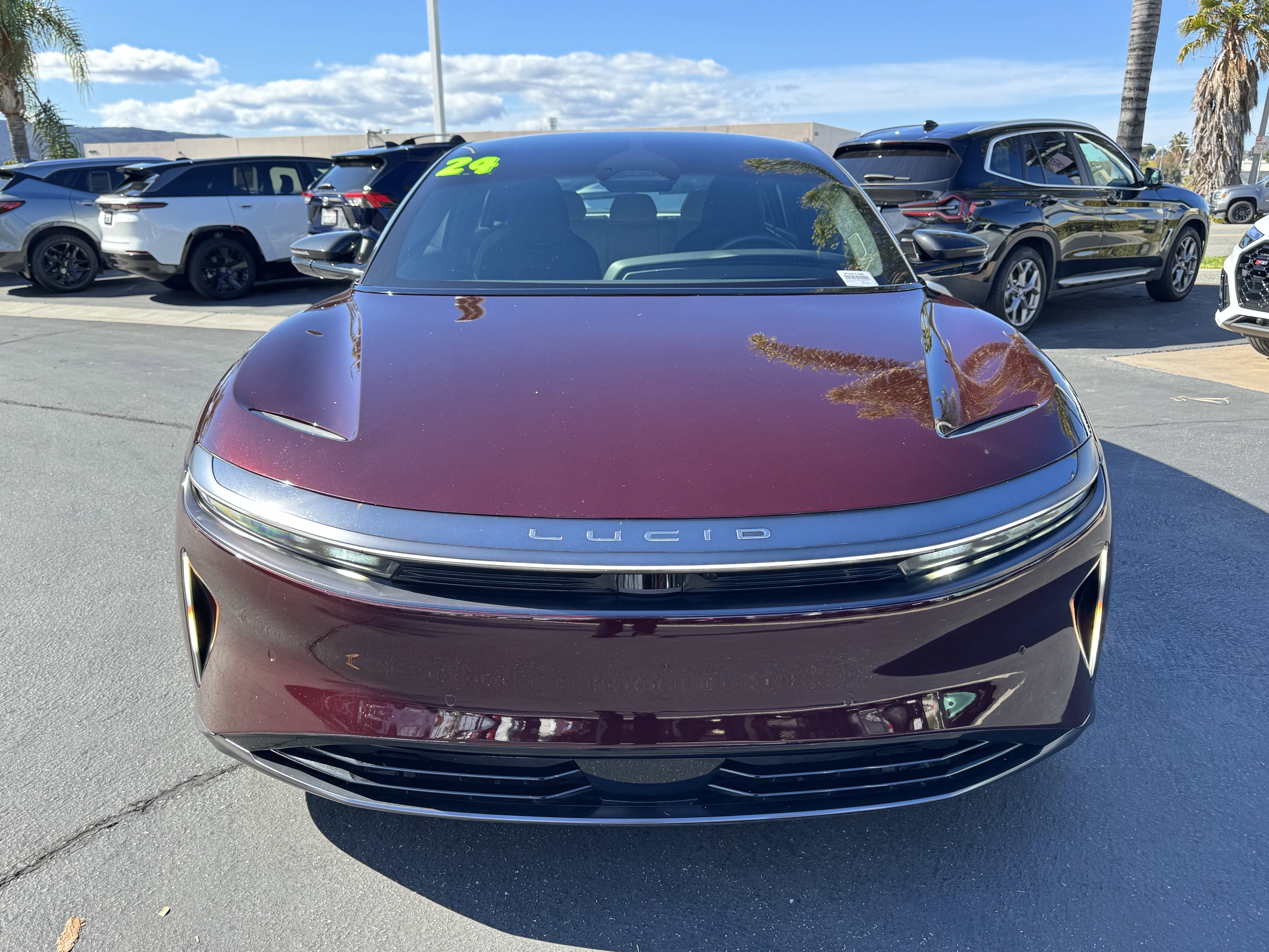 Used 2024 Lucid Air Touring image 3