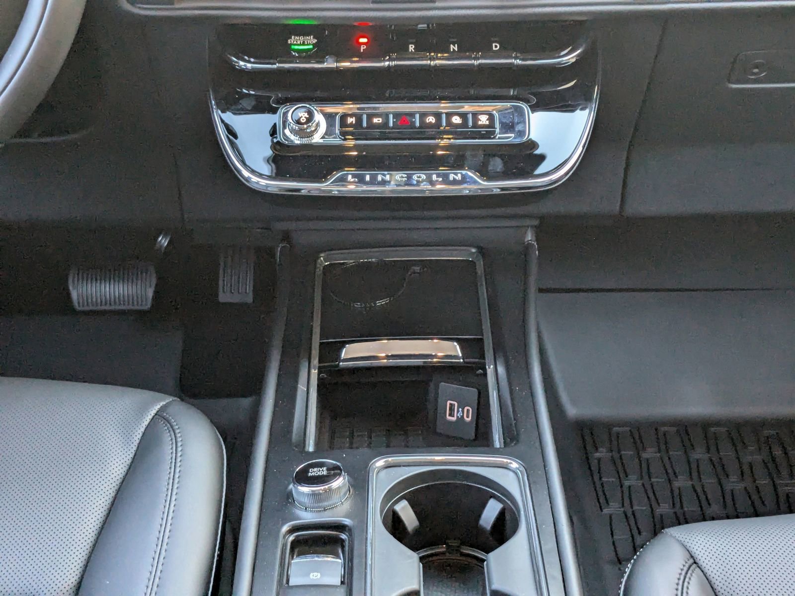 New 2026 Lincoln Corsair Premiere image 22