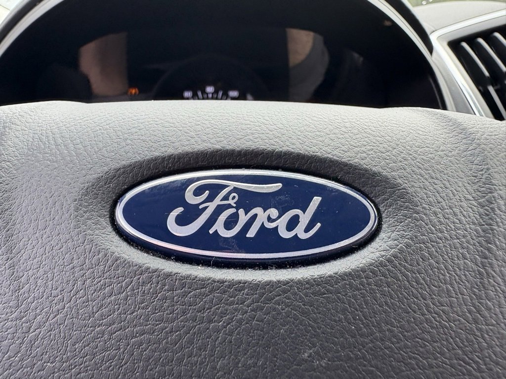 Used 2024 Ford Edge Titanium image 47