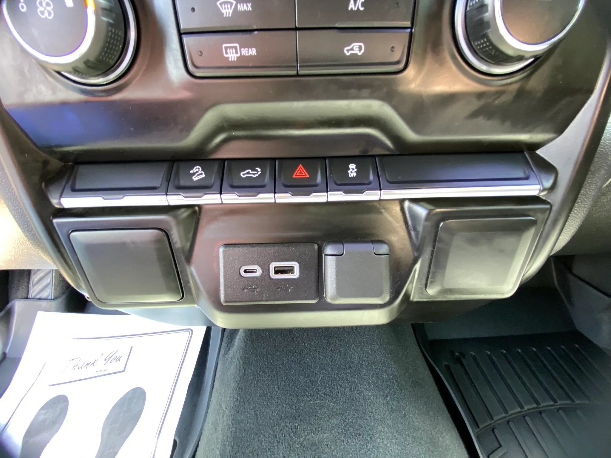 Used 2021 Chevrolet Silverado 1500 Custom Trail Boss AWD/4WD image 15