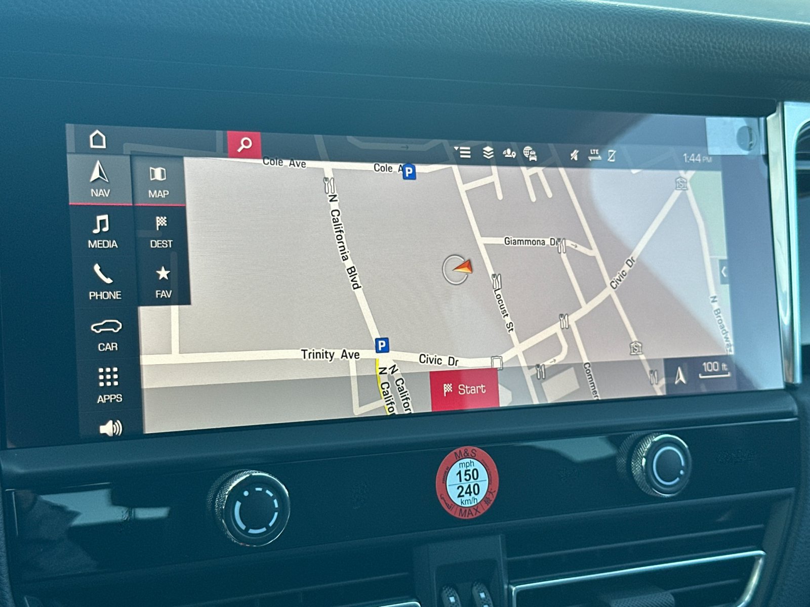 New 2026 Porsche Macan AWD/4WD image 18