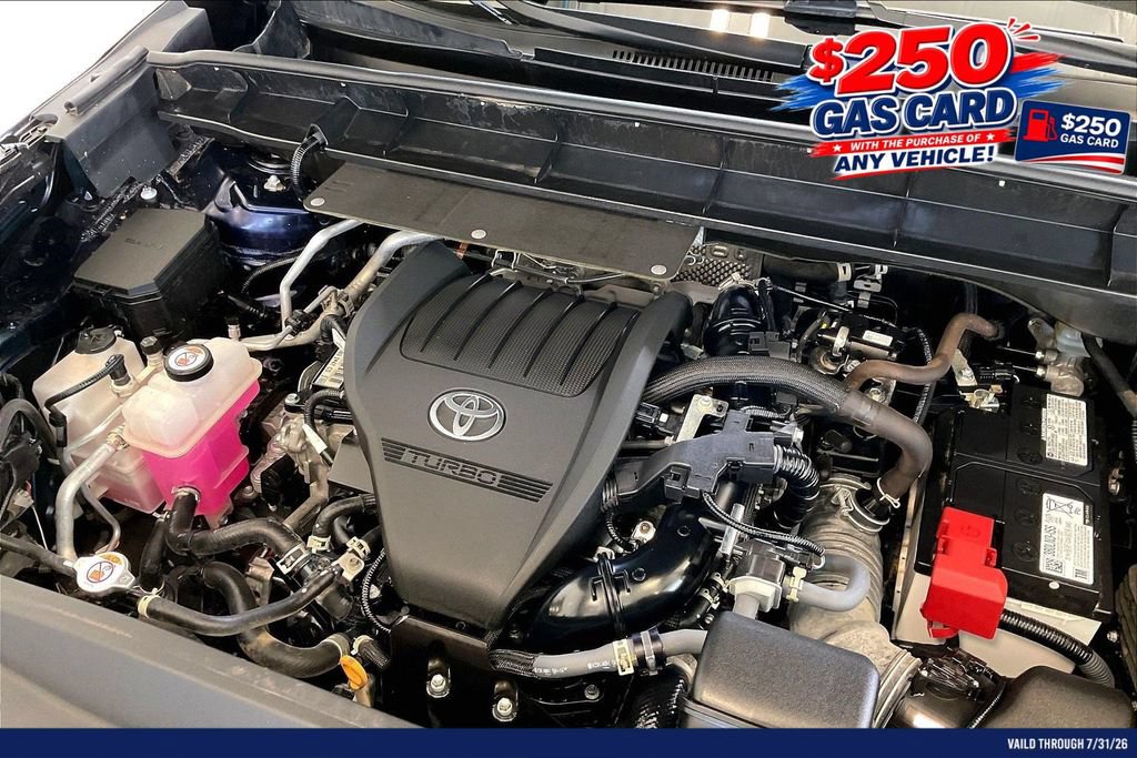 Used 2023 Toyota Highlander XLE AWD/4WD image 32