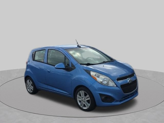 Used 2014 Chevrolet Spark LT FWD image 3