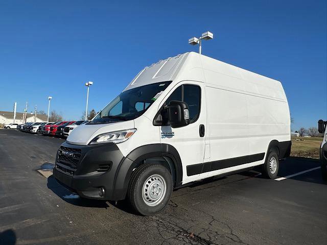New 2024 RAM ProMaster 3500 w/ Delivery Van Package image 3