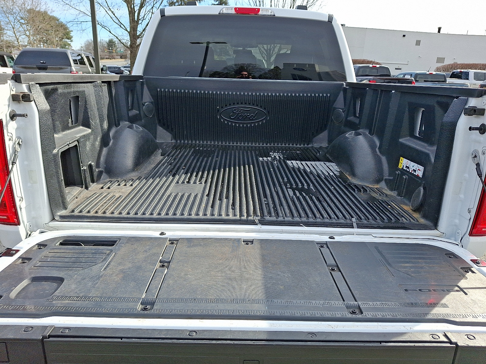 Certified 2022 Ford F150 XLT w/ Equipment Group 302A High image 31