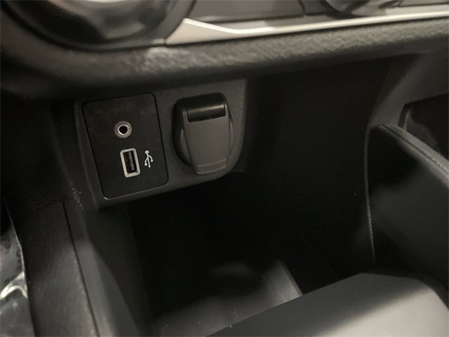 Used 2025 Nissan Versa S w/ Trunk Package image 24