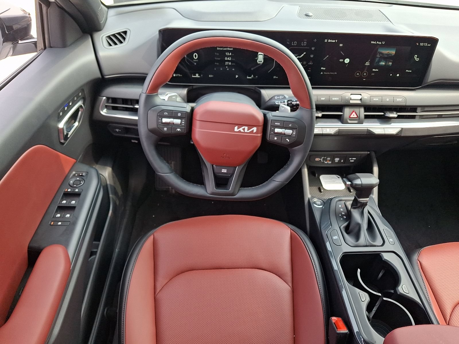 New 2026 Kia K4 GT-Line w/ GT-Line Premium Package FWD image 9