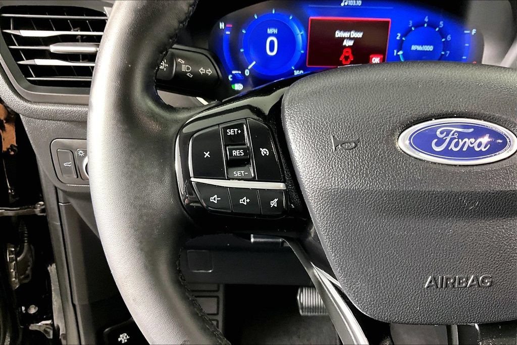 Used 2022 Ford Escape SEL w/ Technology Package AWD/4WD image 9