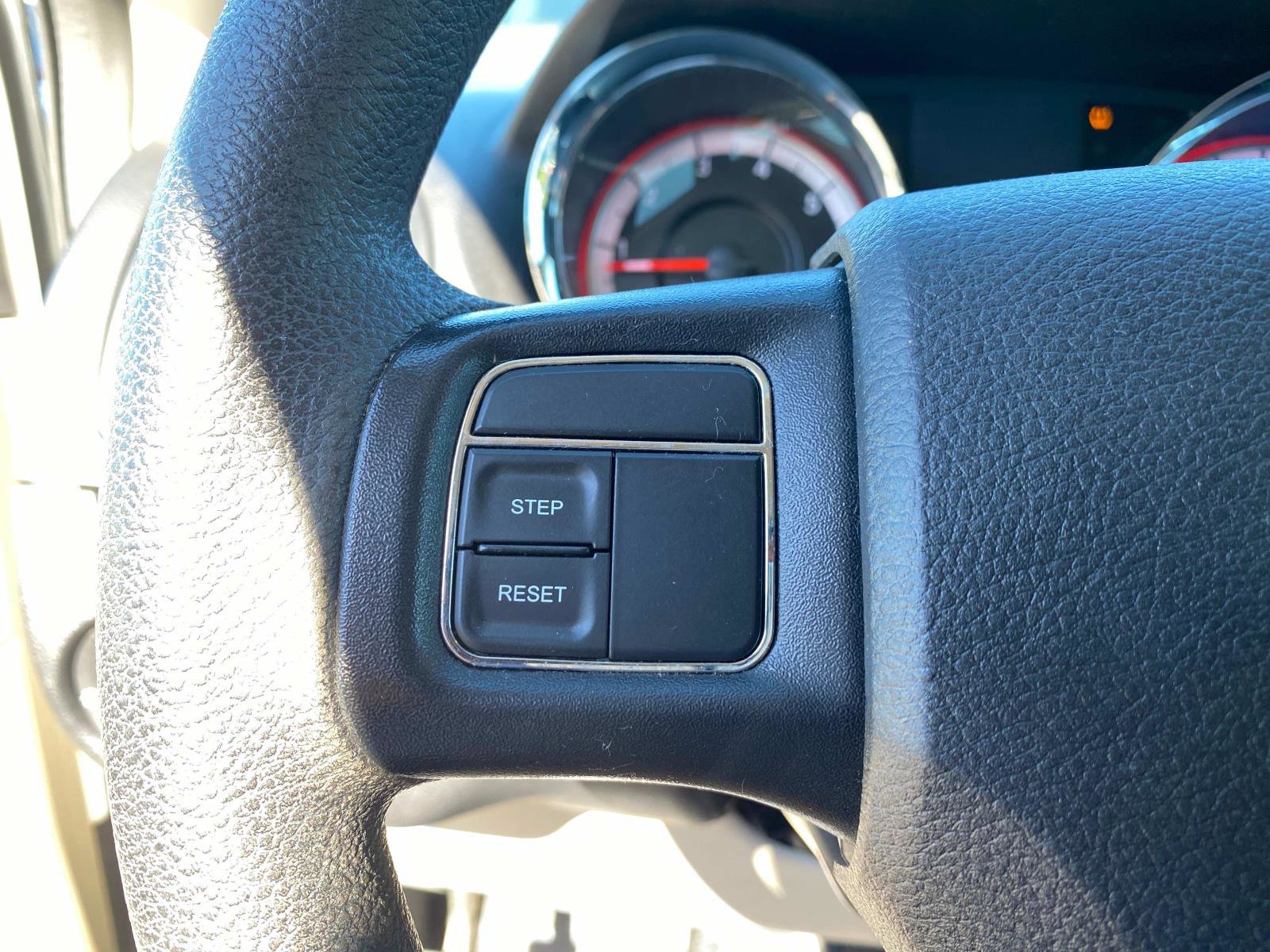 Used 2019 Dodge Grand Caravan SE image 15