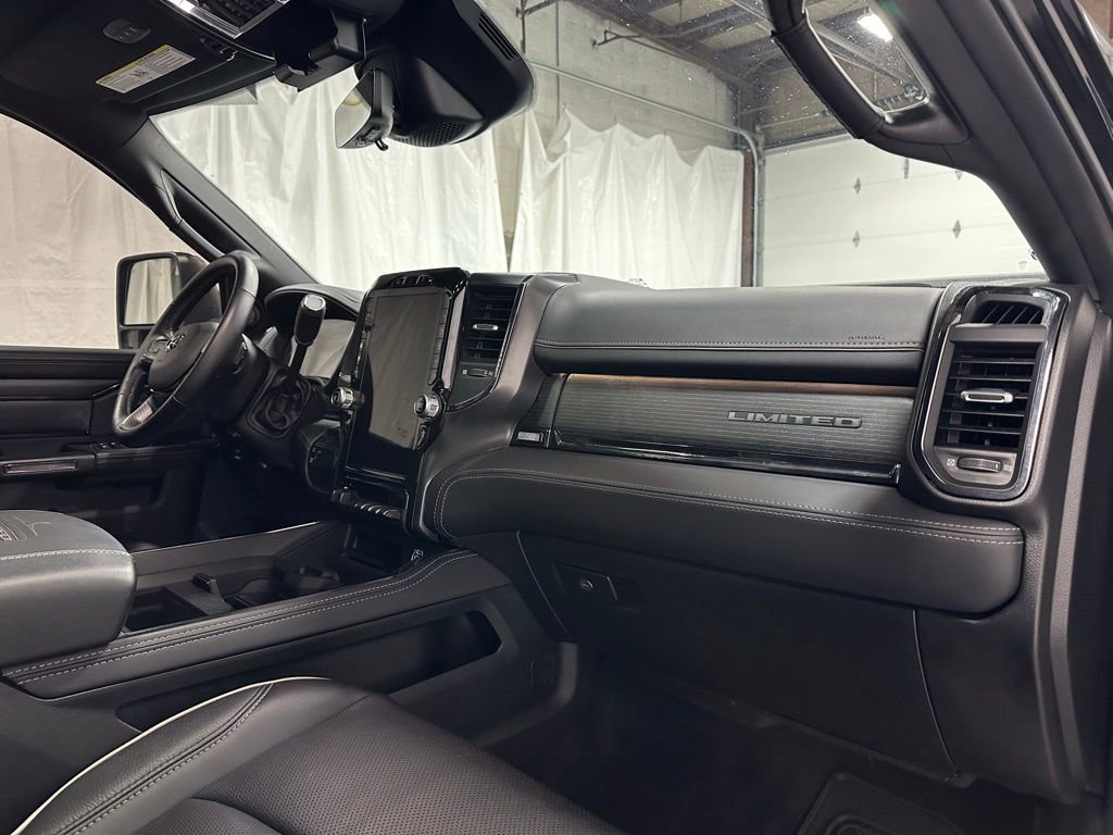 Used 2024 RAM 2500 Limited image 58
