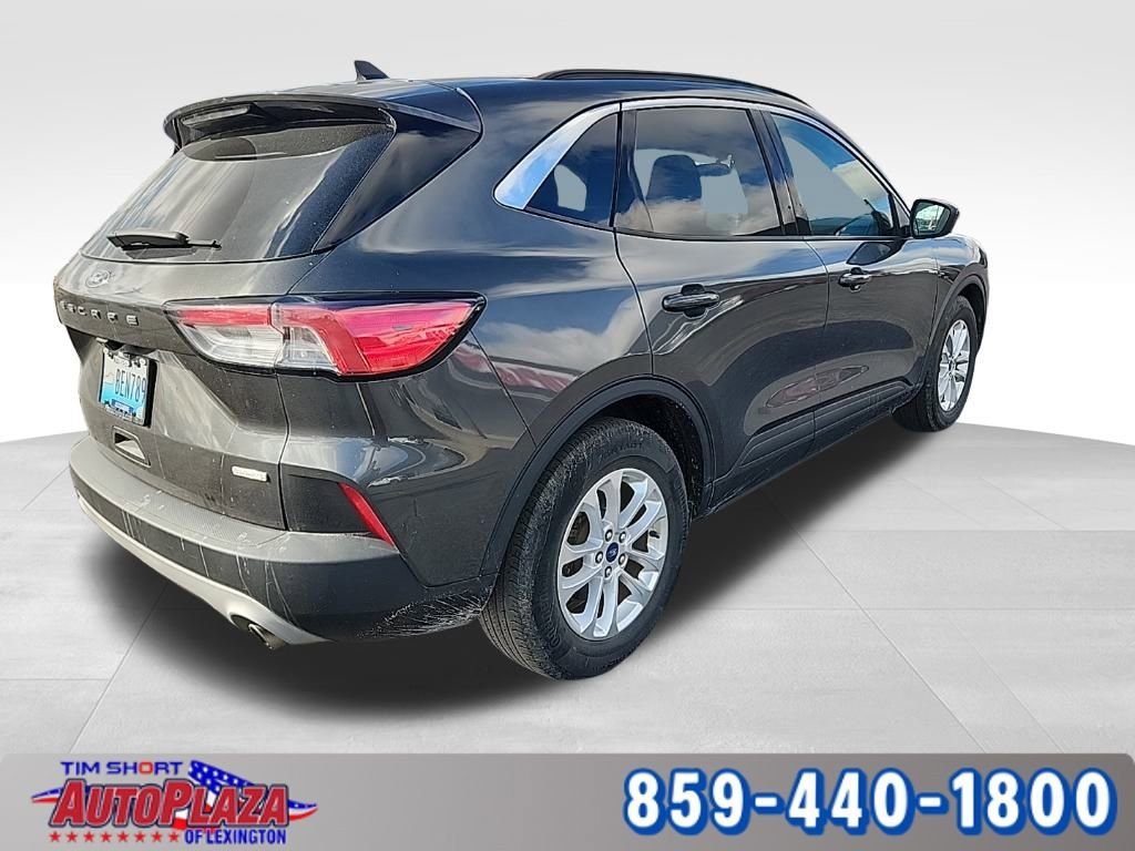 Used 2020 Ford Escape SE image 7