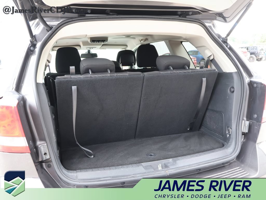 Used 2019 Dodge Journey SE w/ Premium Group FWD image 16