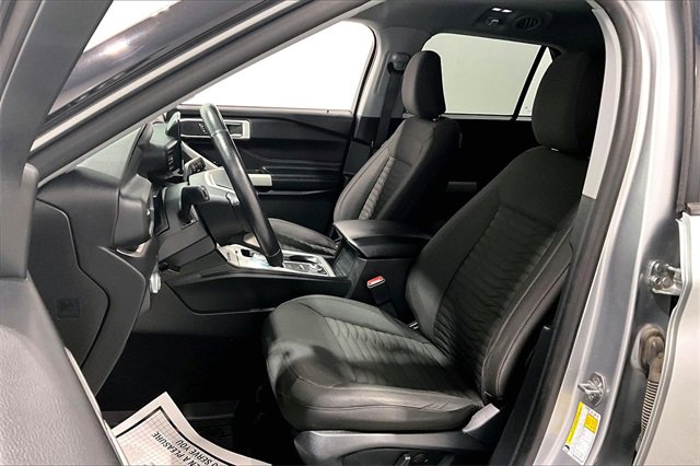 Used 2021 Ford Explorer XLT image 21