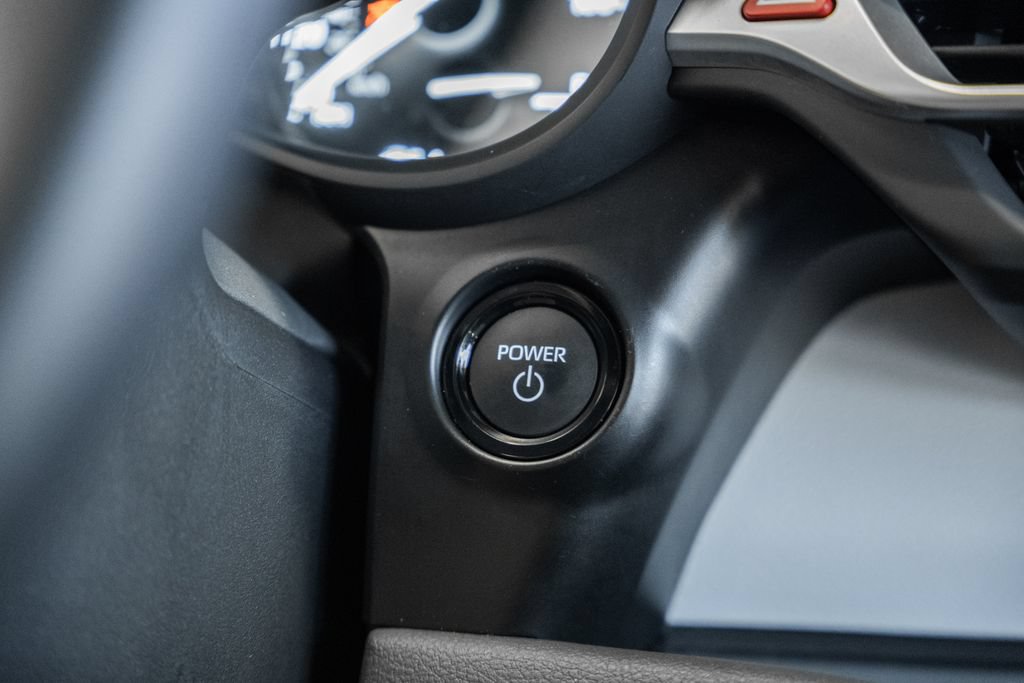 Used 2025 Toyota Sienna XLE FWD image 29