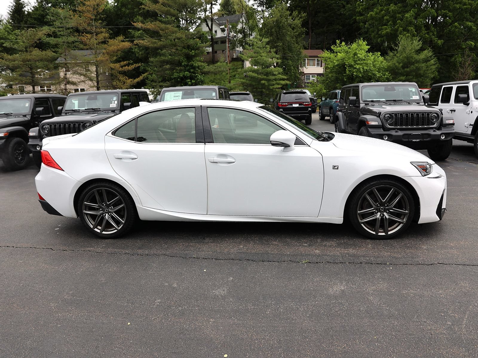 Used 2017 Lexus IS 300 F Sport w/ F Sport Package AWD/4WD image 8