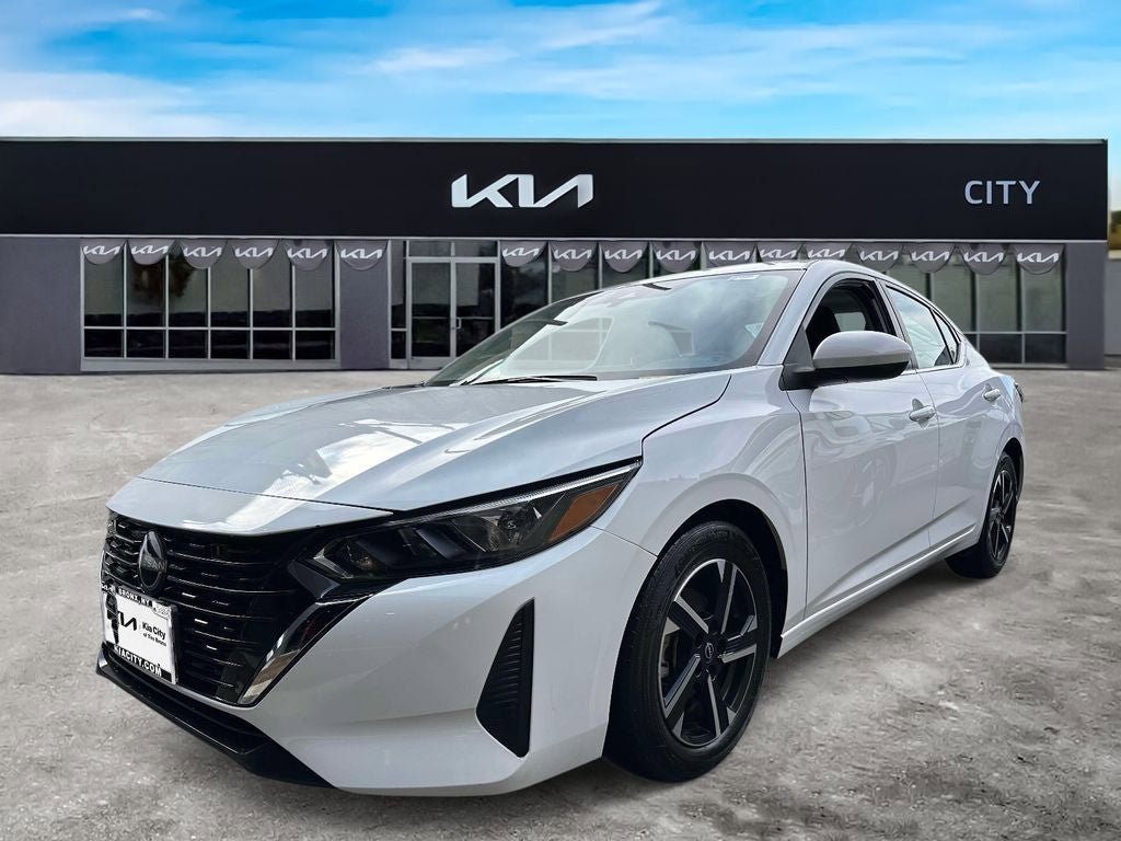 Used 2024 Nissan Sentra SV FWD image 7