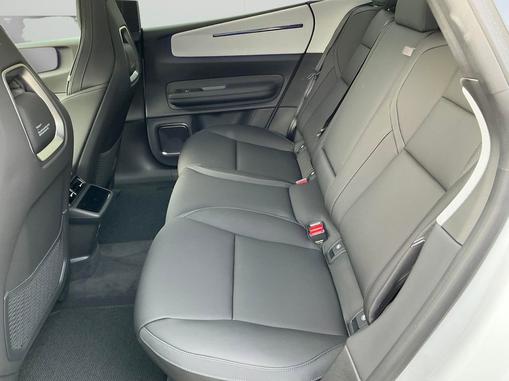 New 2026 Polestar Polestar 4 image 11