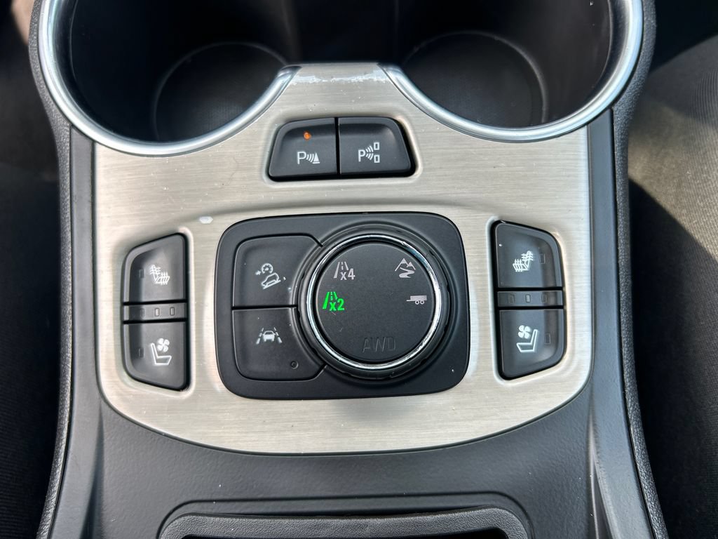 Used 2018 GMC Terrain Denali w/ Advanced Safety Package AWD/4WD image 29